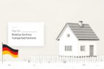 Illustration zu Grundsteuer in Deutschland mit Haus, Grundstücksgrenzen und Steuerformular.