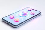 Ein Smartphone mit Gehirntraining-App-Symbolen und digitalen Neuronen als Symbol für kognitive Fitness 2025.