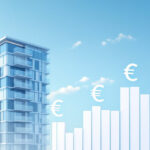 Grafik eines modernen Wohngebäudes mit Eurosymbolen und Rendite-Chart zur Geldanlage in Immobilien